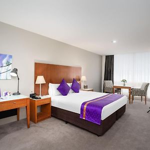 Park Regis Griffin Suites